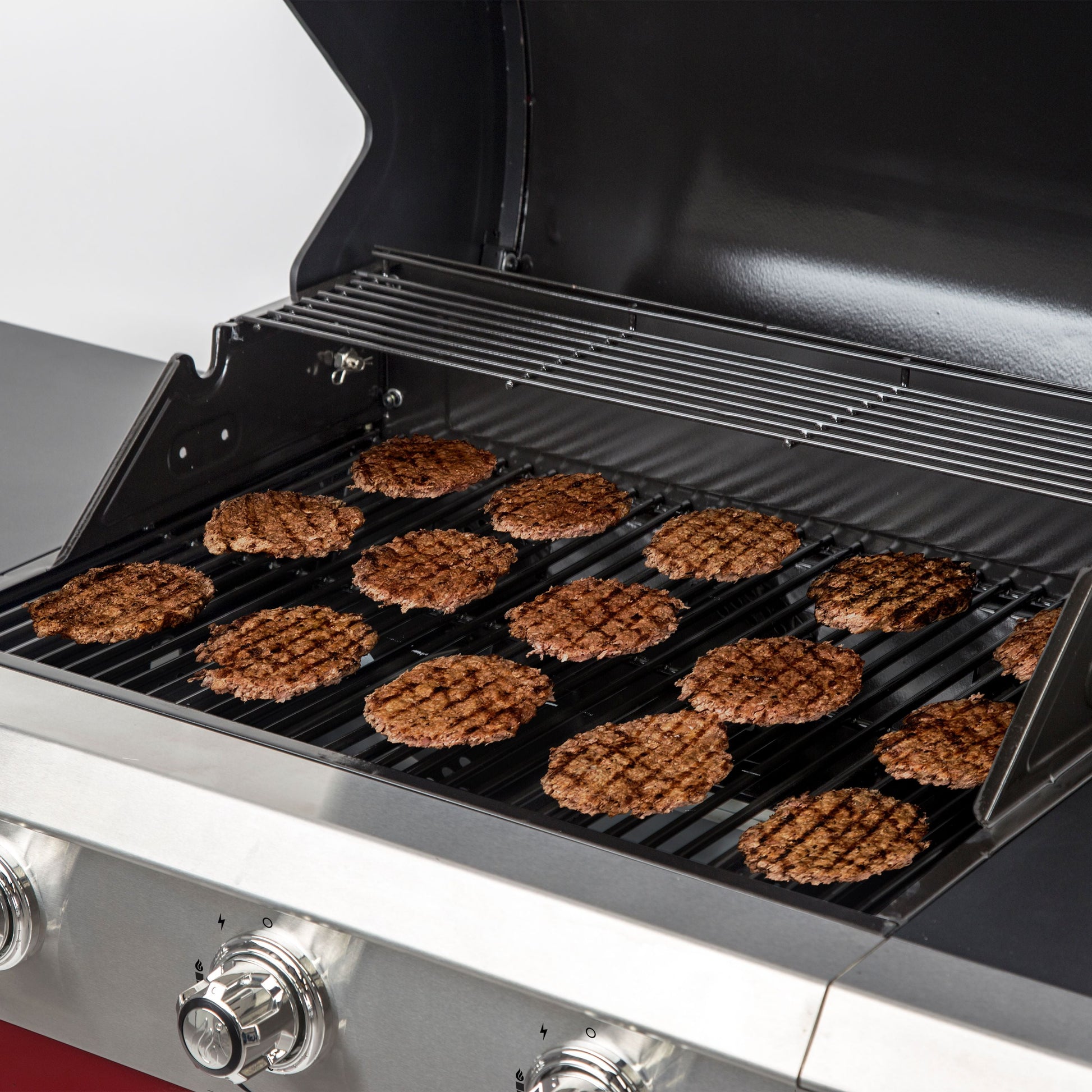 Dyna Glo 3 Burner Red Propane Gas Grill