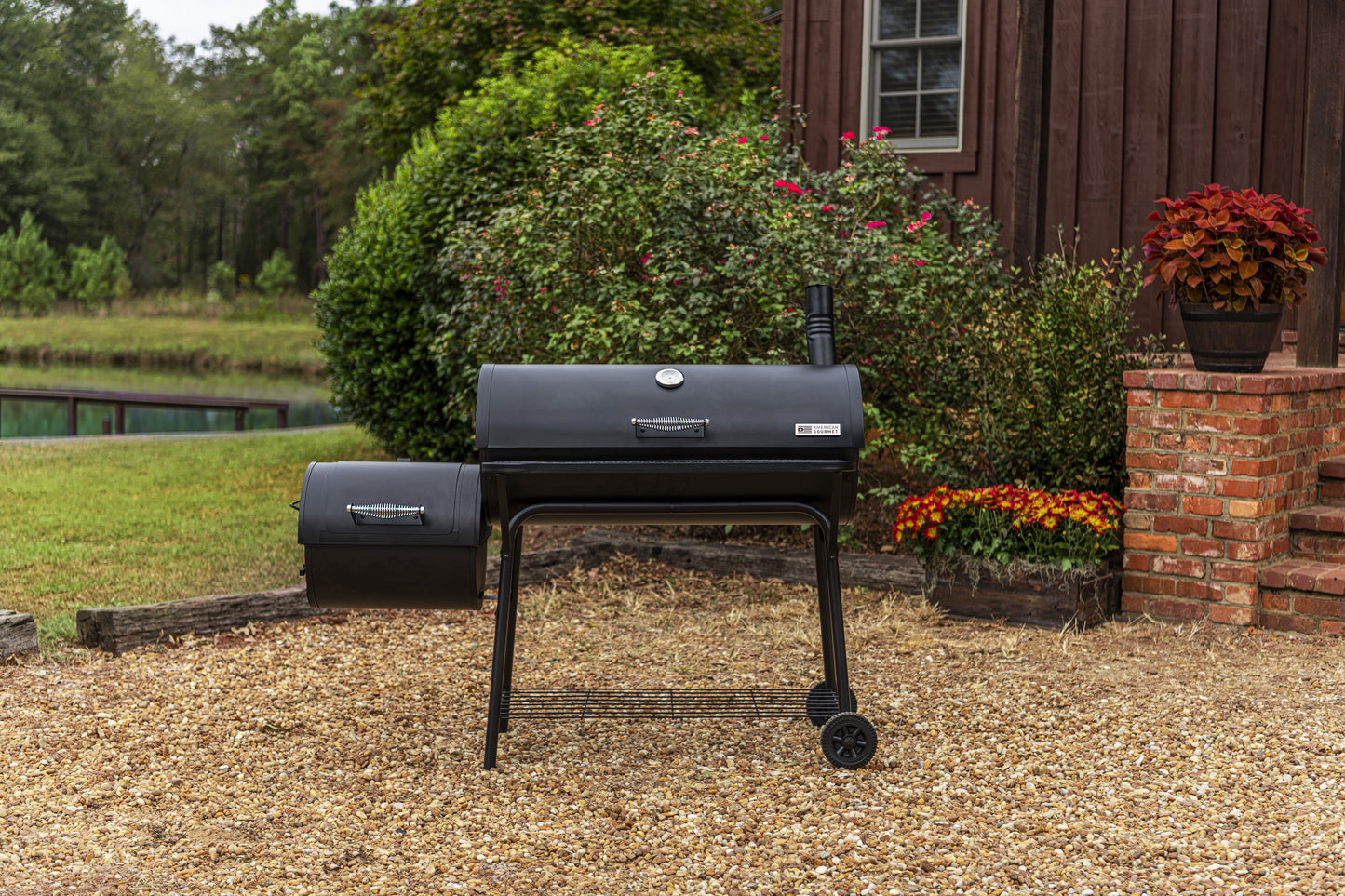 American Gourmet by Charbroil® 1280 Offset Smoker