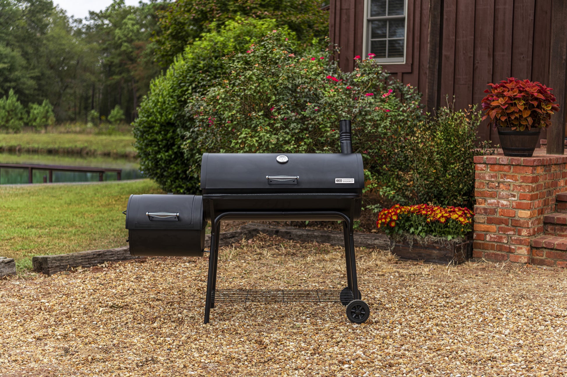American Gourmet by Charbroil® 1280 Offset Smoker