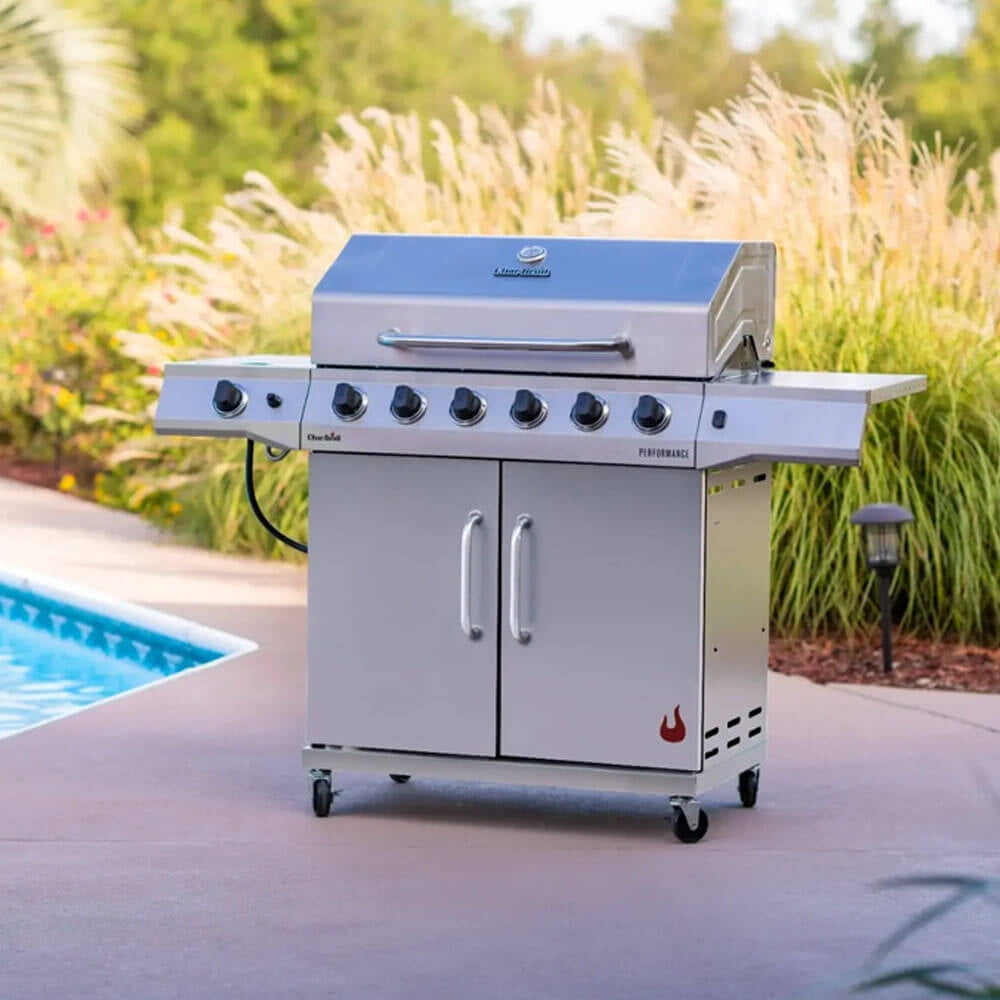 Charbroil® Performance Series™ 6-Burner Gas Grill