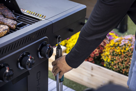 Charbroil Performance Series FlavorMax 5-Burner Gas Grill with Side Burner and 12" Griddle
