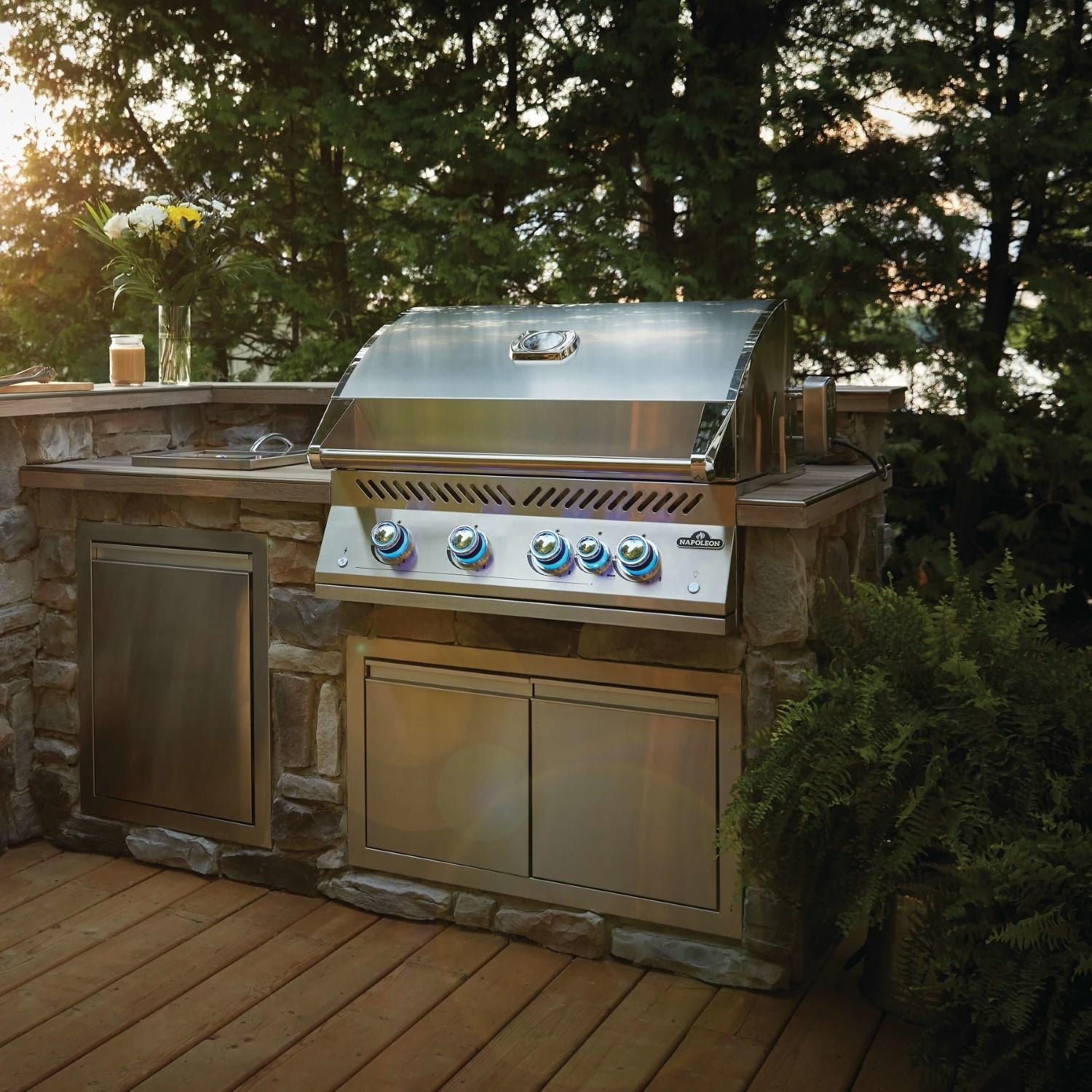 Napoleon Built-In 700 Series 32-Inch Propane Gas Grill w/ Infrared Rear Burner & Rotisserie Kit - BIG32RBPSS-1