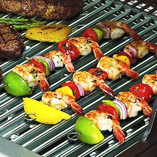 Broil King 958347 Regal S590 Pro Gas Grill, 5-Burner, Stainless Steel