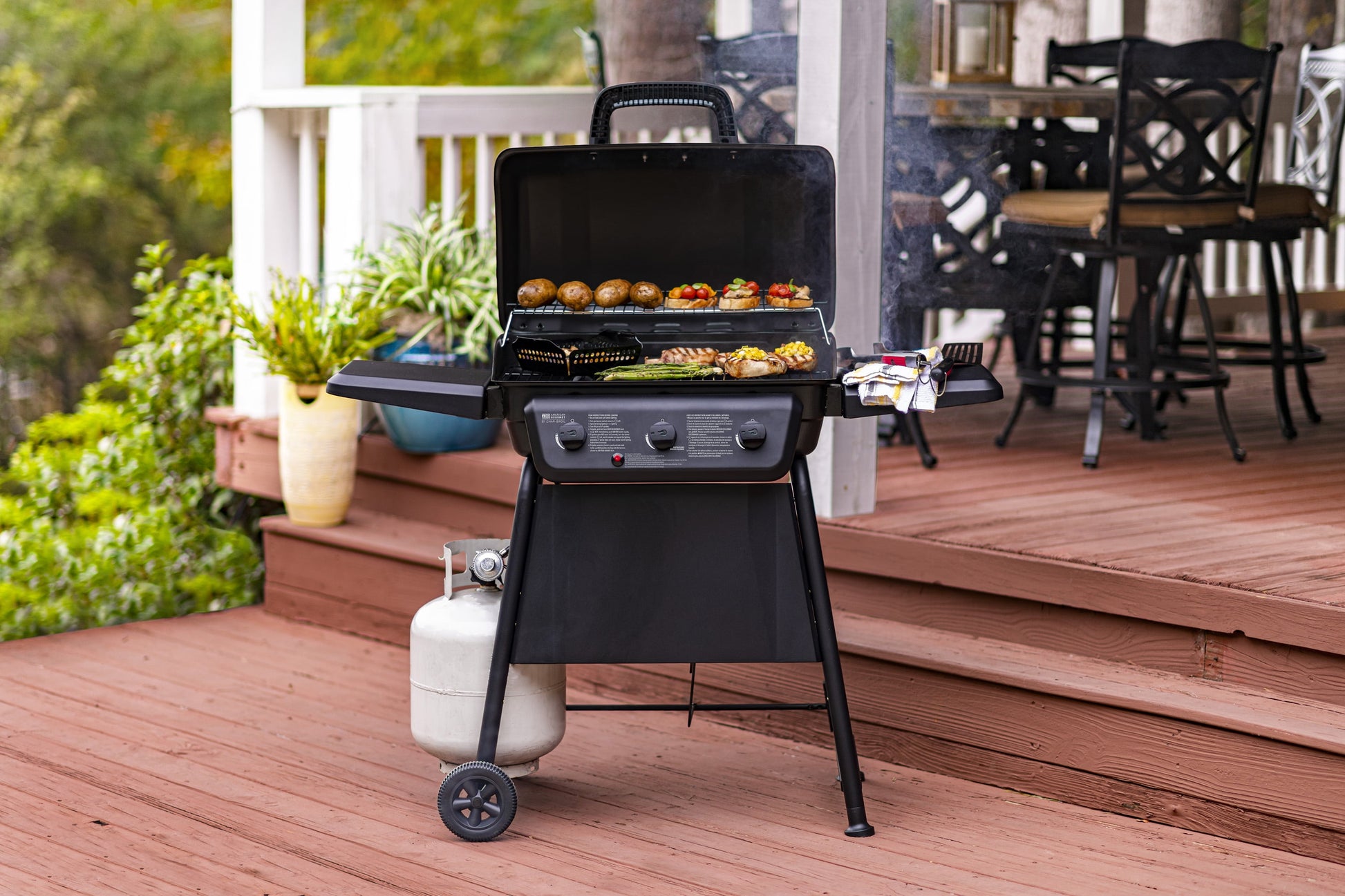 American Gourmet Classic Series™ 3-Burner Gas Grill