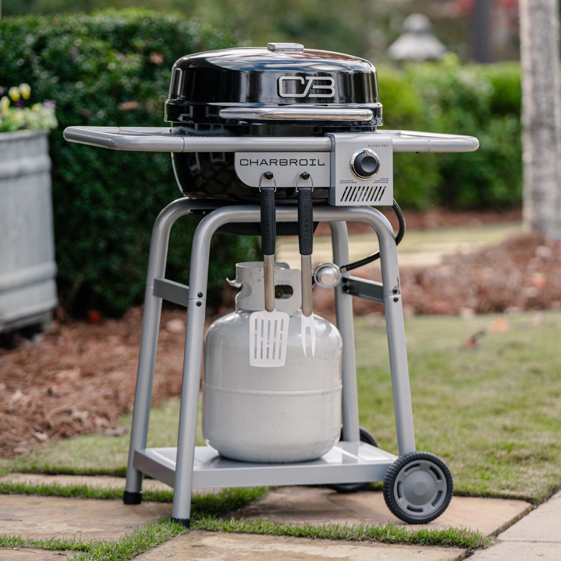 Charbroil® Bistro Pro™ Gas Grill
