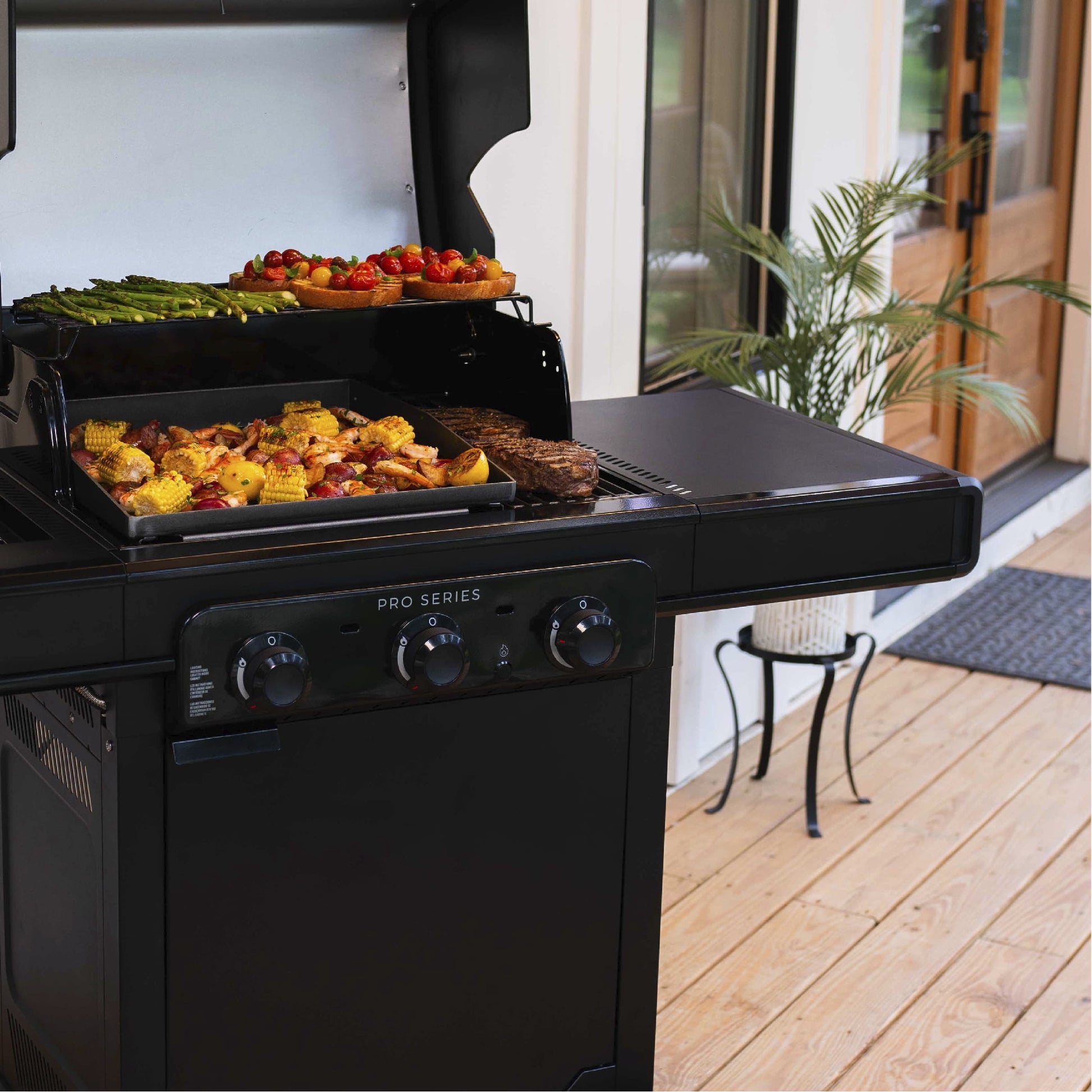 Charbroil Pro Series™ 3-Burner Gas Grill and Griddle
