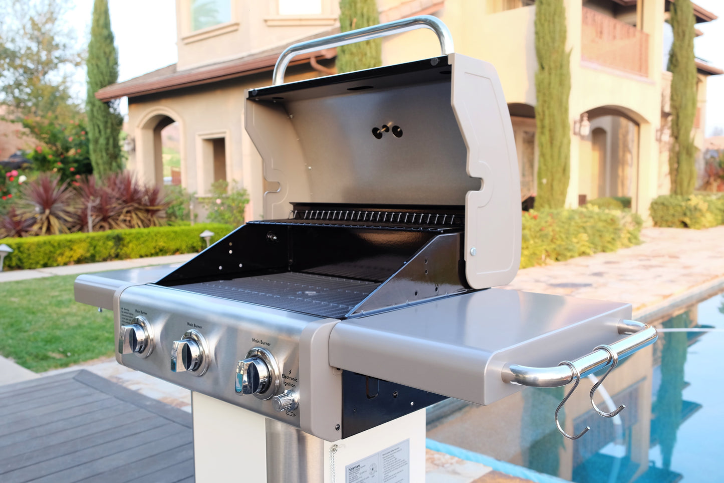 Kenmore 3-Burner Gas Grill, Outdoor BBQ Grill, Propane Grill with Foldable Side Tables, Pearl White